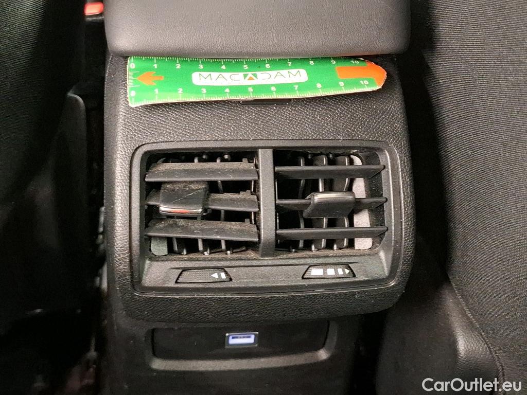  Citroen  C4  Berline Feel 1.5 BlueHDI 110CV BVM6 E6d #25