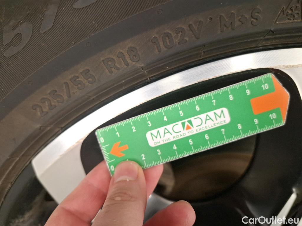  Citroen  C5 CITROEN  Aircross / 2022 / 5P / SUV Hybride rechargeable 225 e-EAT8 Shine #5