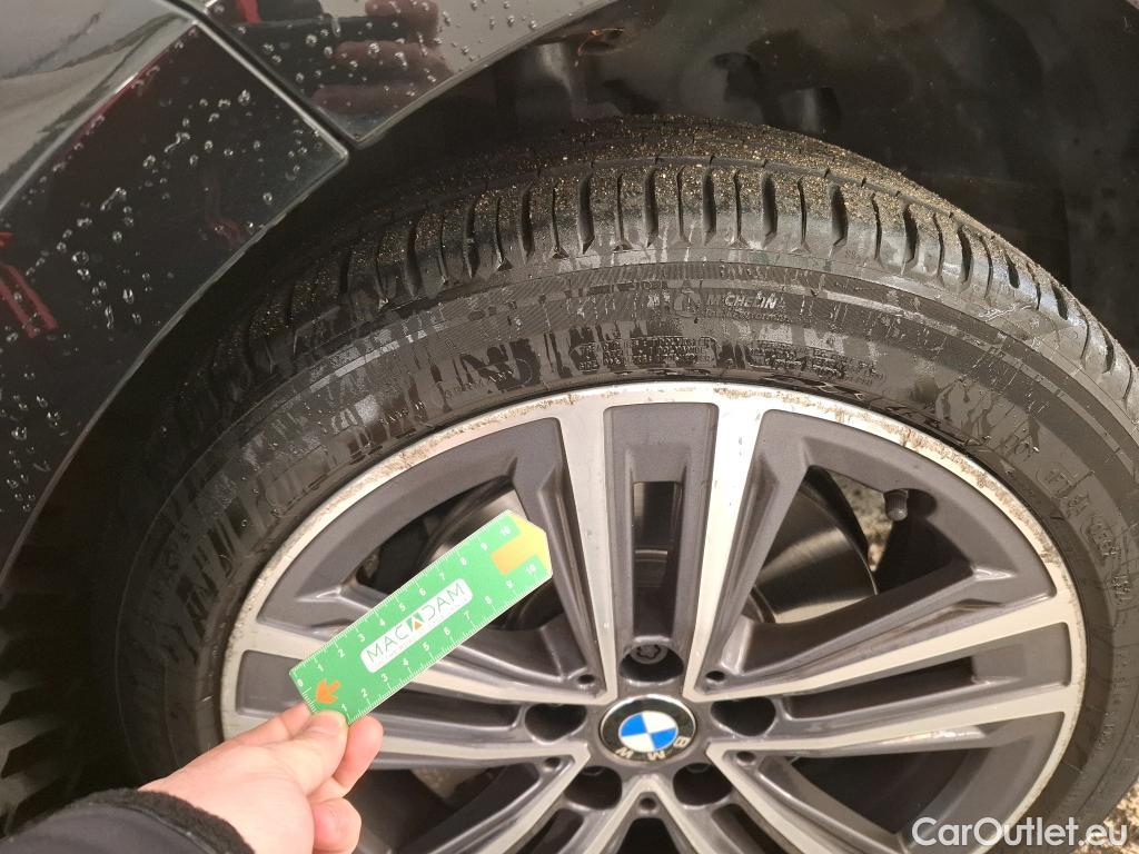  Bmw  Serie 1 BMW Série 1 / 2019 / 5P / Berline 1.5 116I Business Design #12