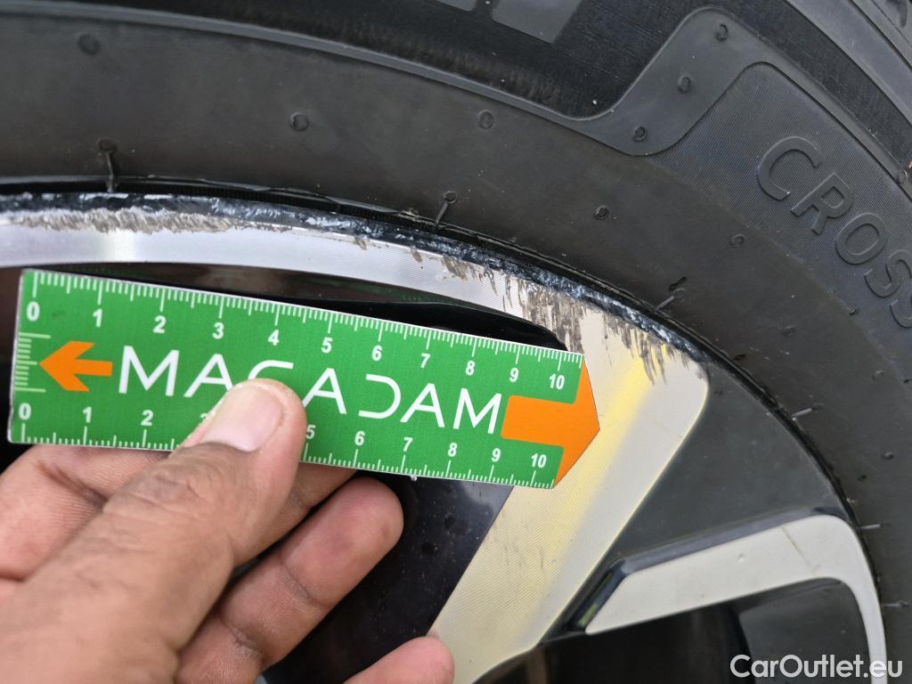  Citroen  C5 CITROEN  Aircross / 2018 / 5P / SUV Hybrid 225 ë-EAT8 Business + #3