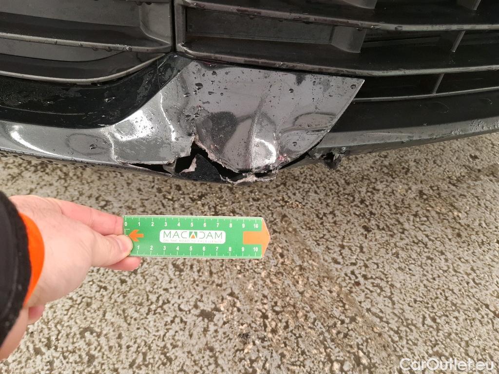  Bmw  Serie 1 BMW Série 1 / 2019 / 5P / Berline 1.5 116I Business Design #2