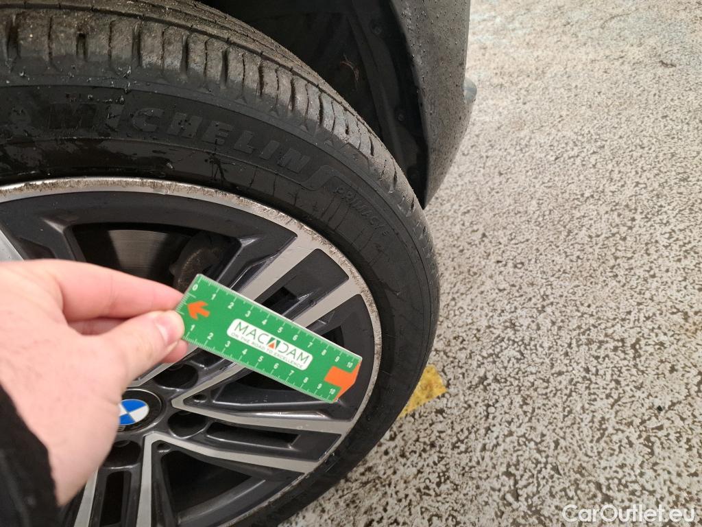  Bmw  Serie 1 BMW Série 1 / 2019 / 5P / Berline 1.5 116I Business Design #23