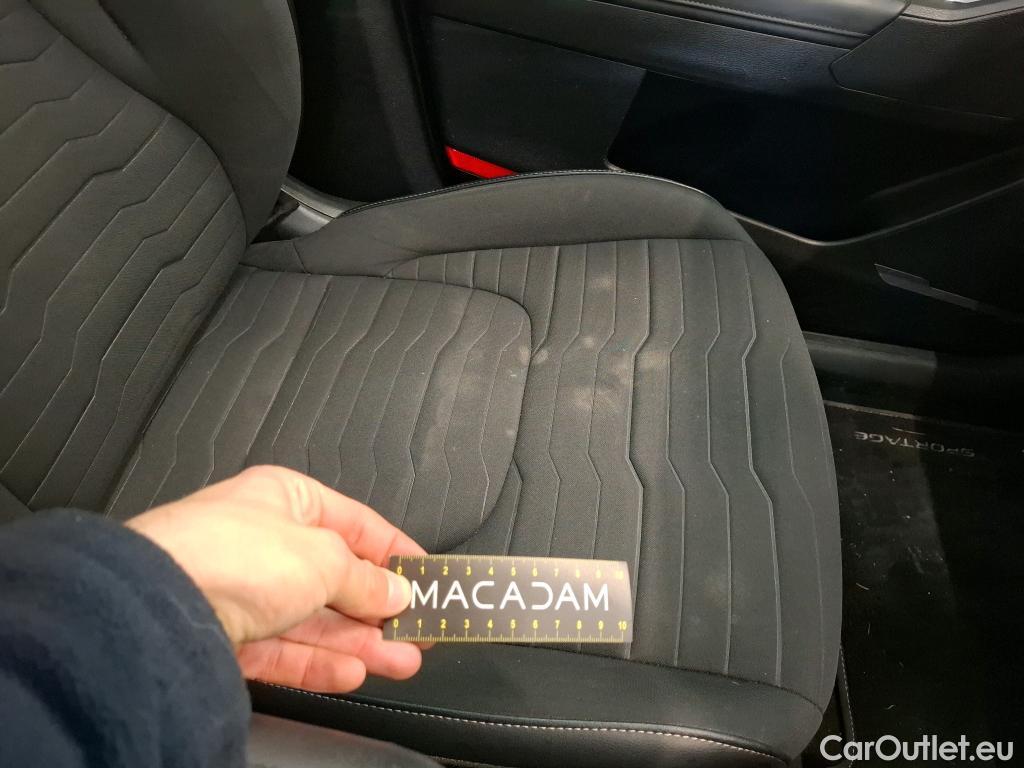  KIA  Sportage  Design Hybrid 1.6 T-GDi 230CV BVA6 E6d #36