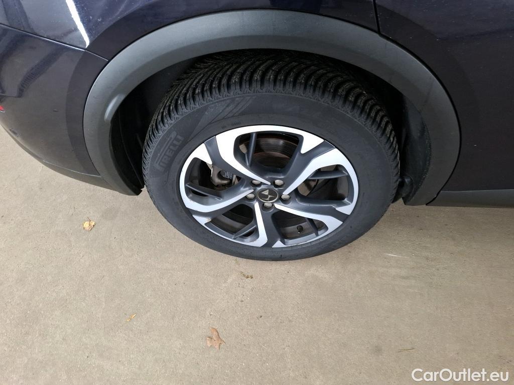  DS  DS7 7 Crossback Executive 1.6 PureTech 180CV BVA8 E6d #28