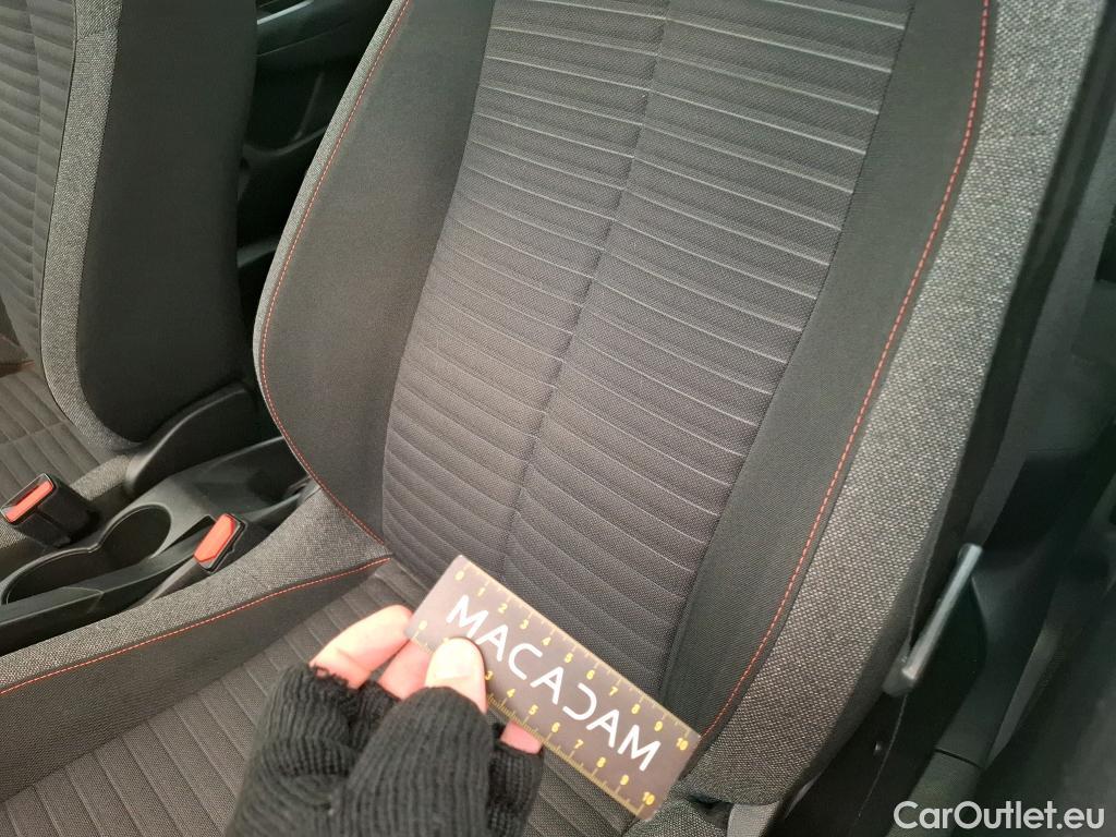  Peugeot  2008  Active Business 1.5 HDi 100CV BVM6 E6d #20