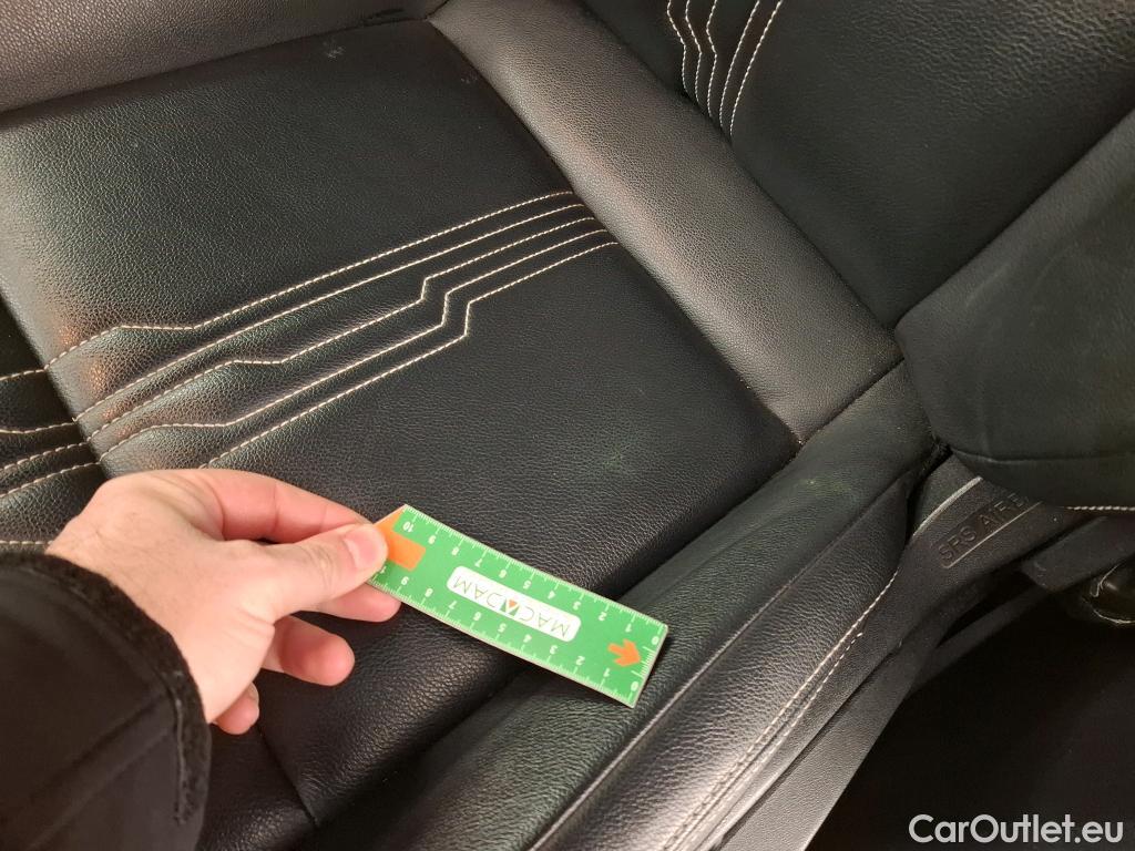  Nissan  Juke NISSAN  / 2019 / 5P / Crossover Hybrid 143 Premiere Edition #16