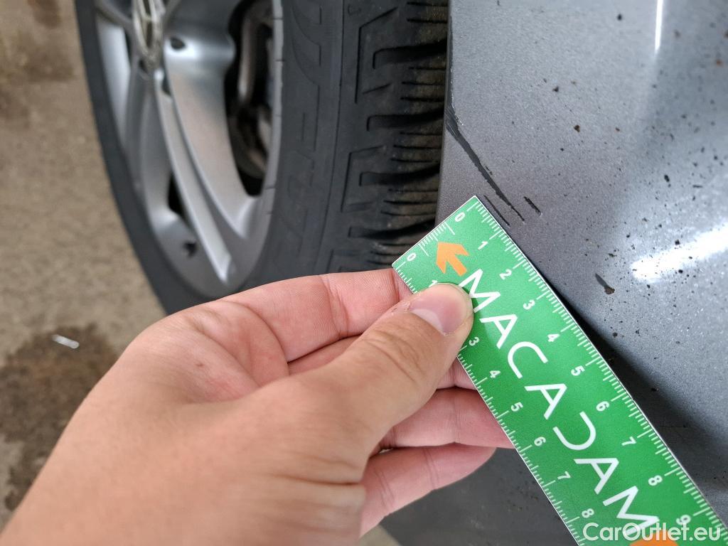  Mercedes  A-Klasse MERCEDES-BENZ Classe A Compact / 2018 / 5P / Berline A 180 d Business Line #8