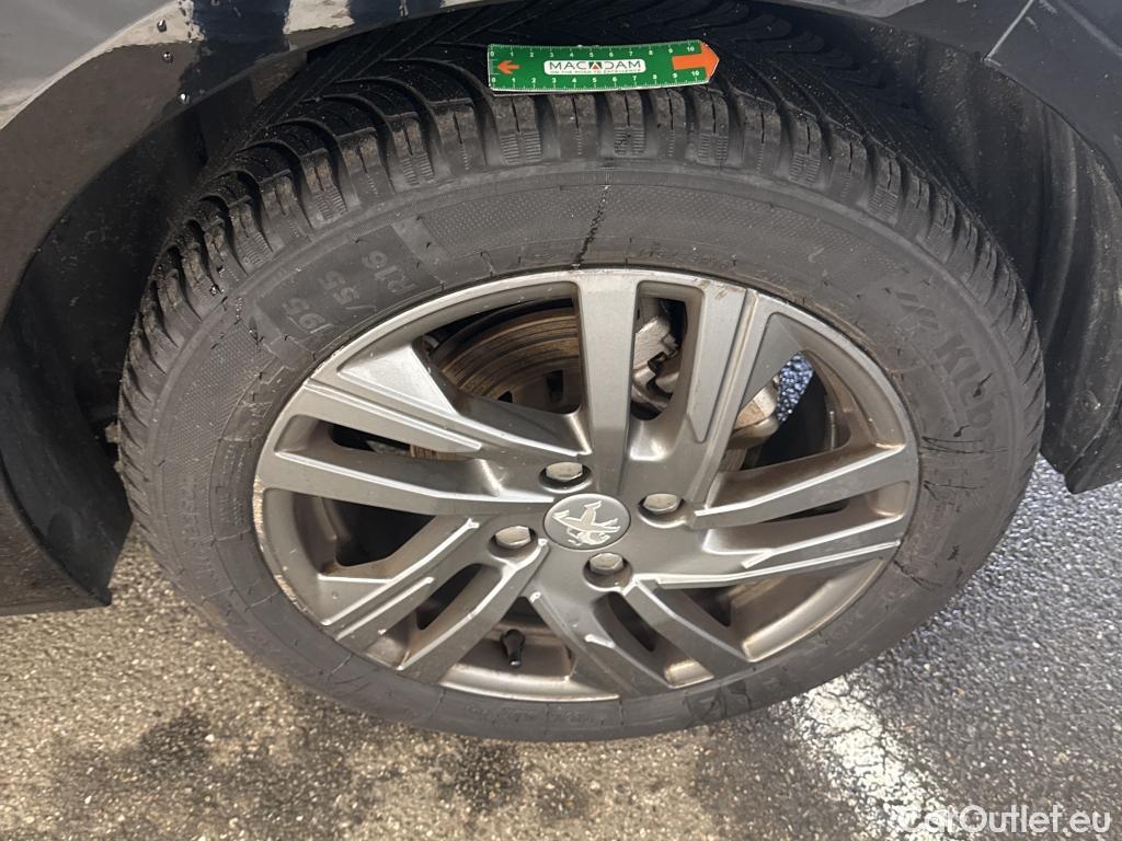  Peugeot  208  Active Pack 1.5 HDi 100CV BVM6 E6d #12