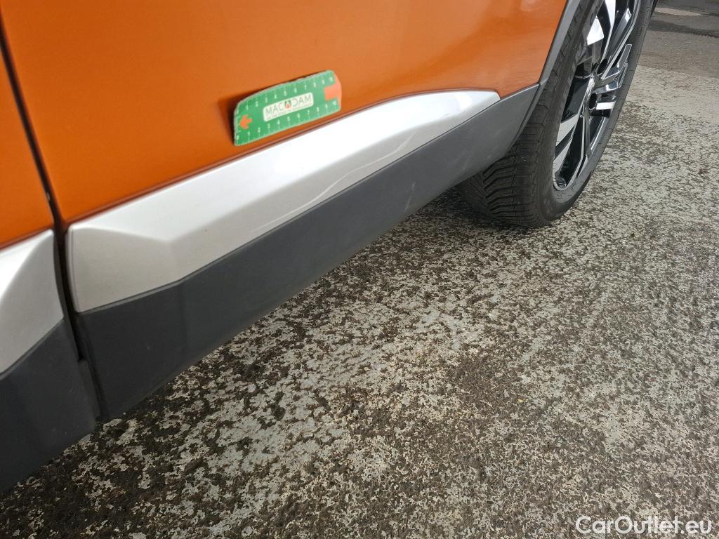  Peugeot  2008  Allure Business 1.5 HDi 100CV BVM6 E6d #9