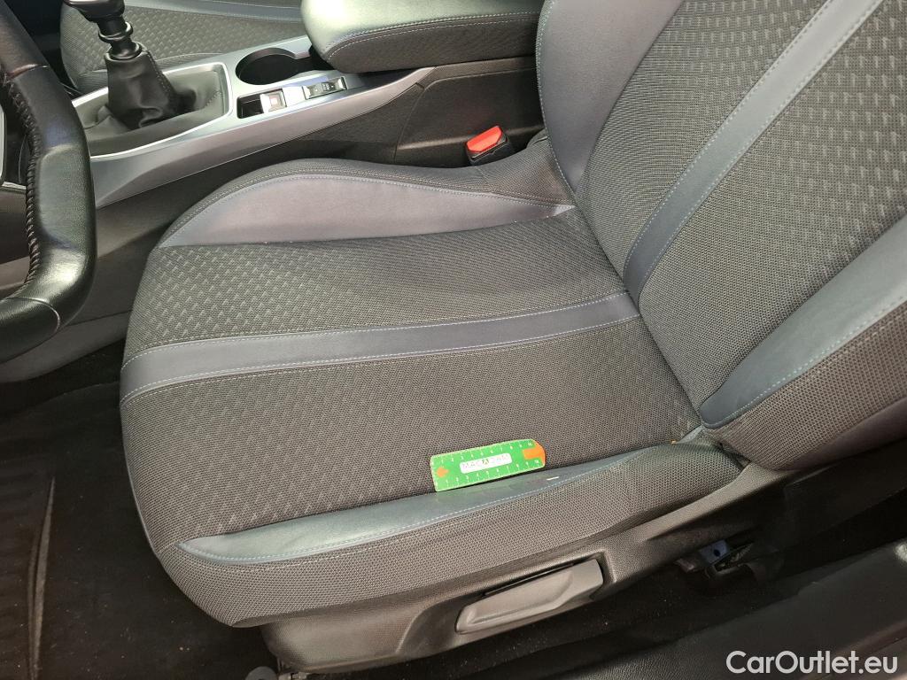  Peugeot  2008  Allure Business 1.5 HDi 100CV BVM6 E6d #5