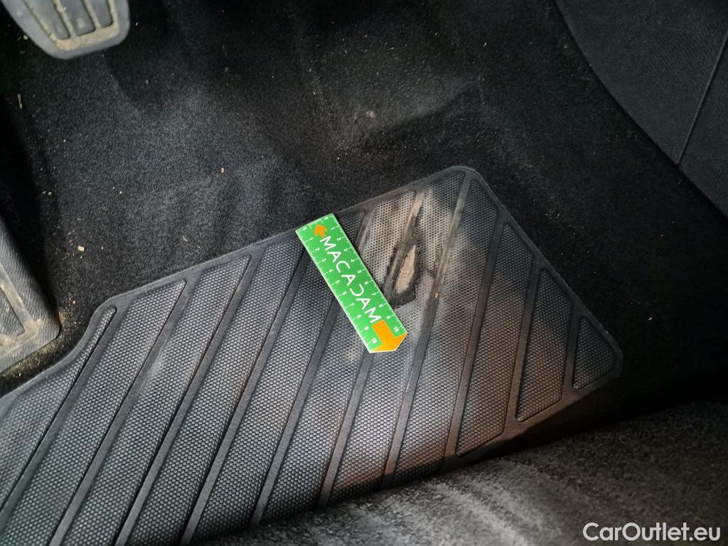  Peugeot  3008  Active Business 1.5 HDi 130CV BVM6 E6d #3