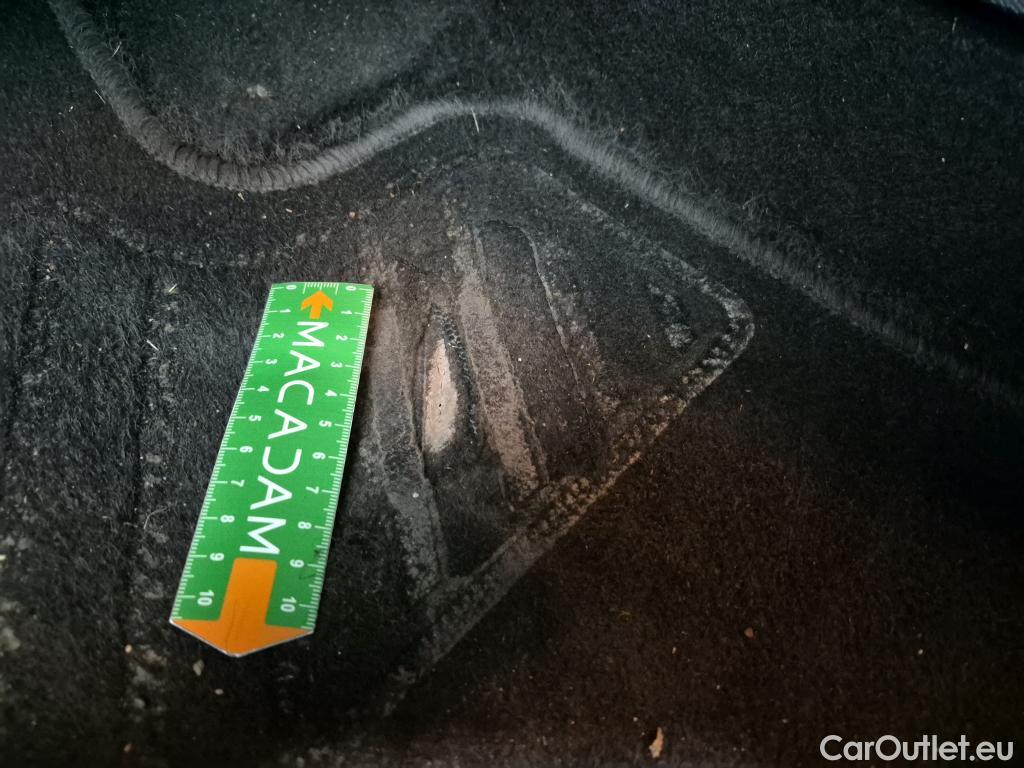  Peugeot  3008  Active Business 1.5 HDi 130CV BVM6 E6d #2