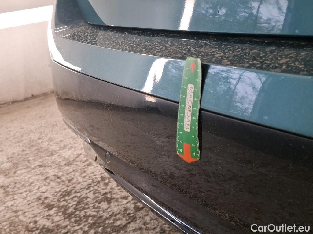  Peugeot  308 PEUGEOT  SW / 2021 / 5P / Break BlueHDi 130 EAT8 ALLURE PACK #9