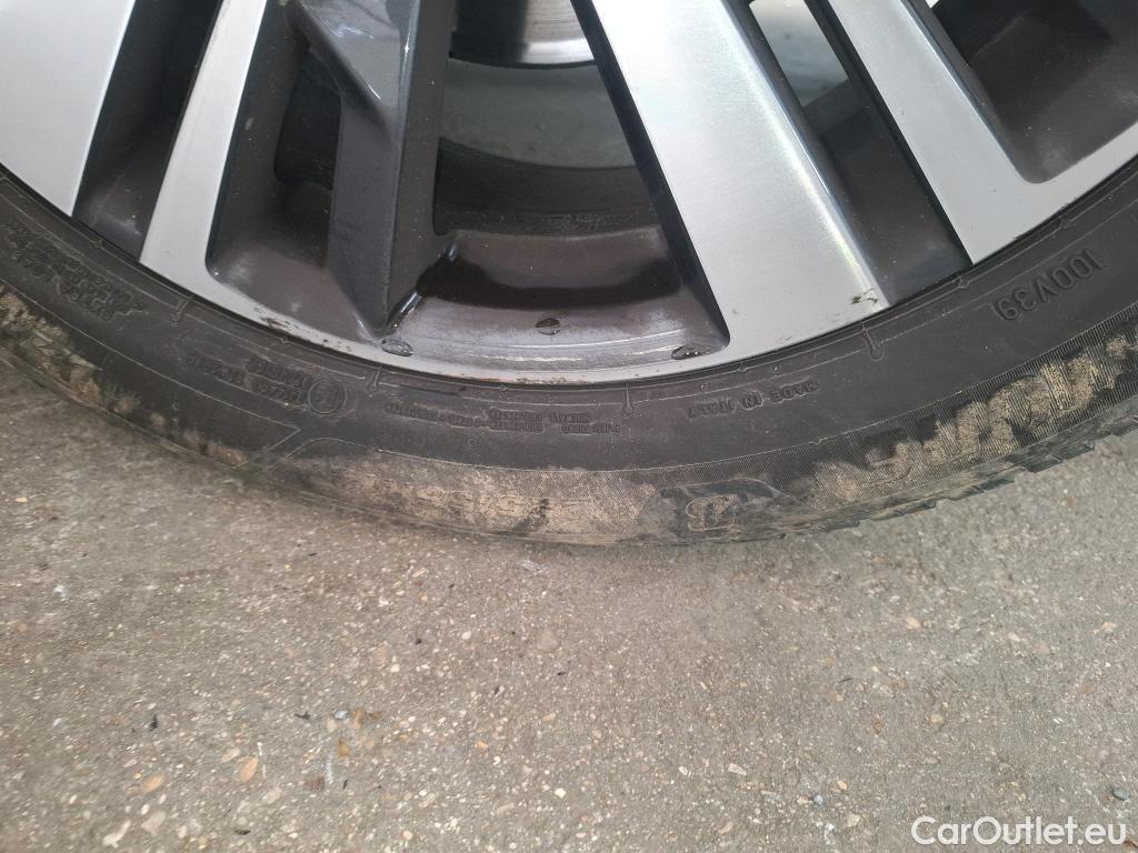  Peugeot  5008  Allure 1.5 HDi 130CV BVA8 7 Sieges E6d #50