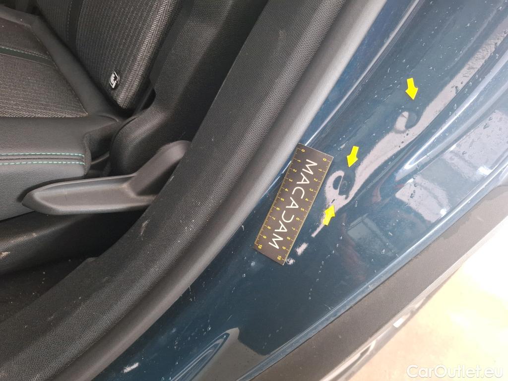  Peugeot  5008  Allure 1.5 HDi 130CV BVA8 7 Sieges E6d #40