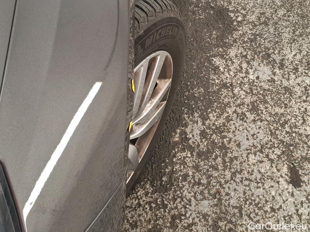  Peugeot  308 PEUGEOT  SW / 2017 / 5P / Break Puretech 110 S&S Active Business #13