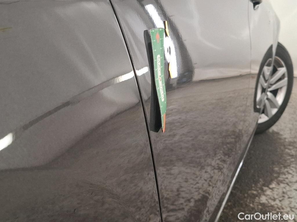  Peugeot  308 PEUGEOT  SW / 2017 / 5P / Break Puretech 110 S&S Active Business #16