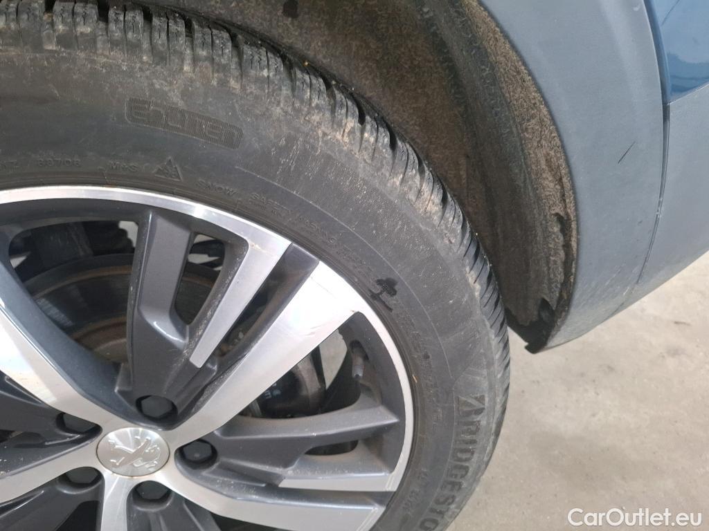  Peugeot  5008  Allure 1.5 HDi 130CV BVA8 7 Sieges E6d #33