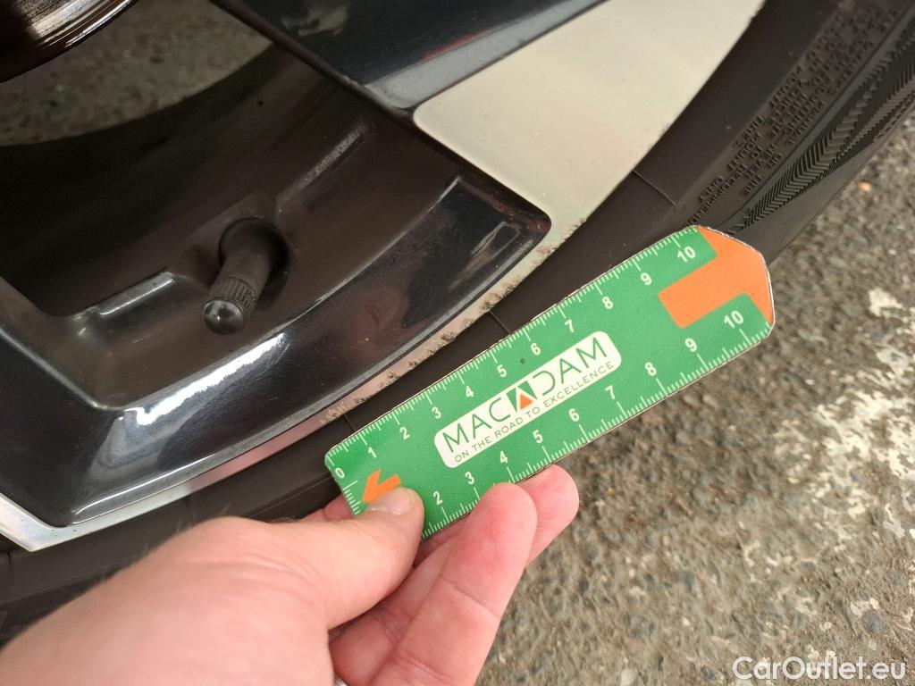  Peugeot  308 PEUGEOT  SW / 2021 / 5P / Break BlueHDi 130 EAT8 ALLURE PACK #27