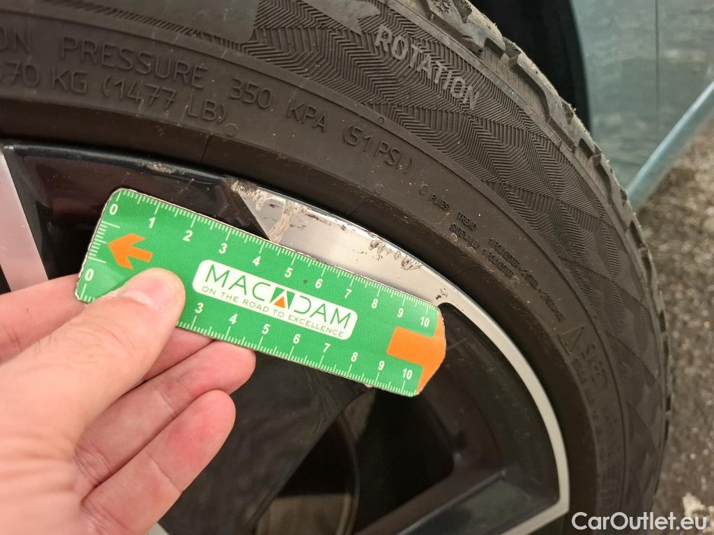  Peugeot  308 PEUGEOT  SW / 2021 / 5P / Break BlueHDi 130 EAT8 ALLURE PACK #26