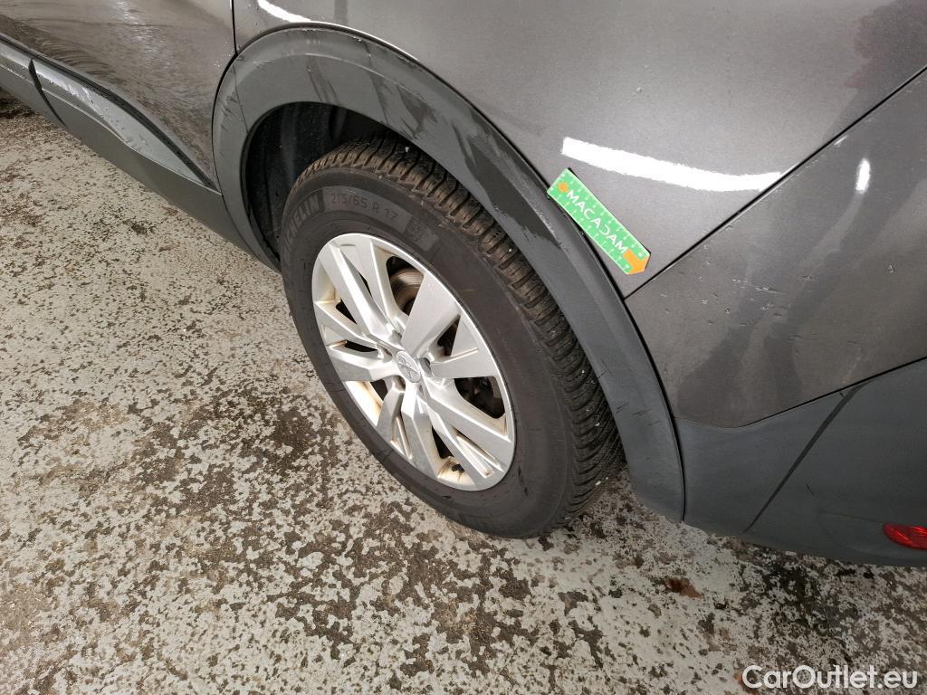  Peugeot  5008  Active Pack 1.5 HDi 130CV BVA8 7 Sieges E6d #8