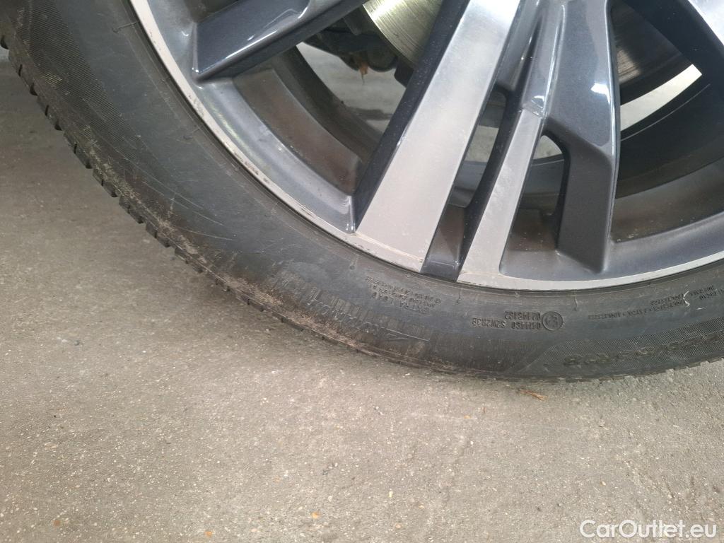  Peugeot  5008  Allure 1.5 HDi 130CV BVA8 7 Sieges E6d #31