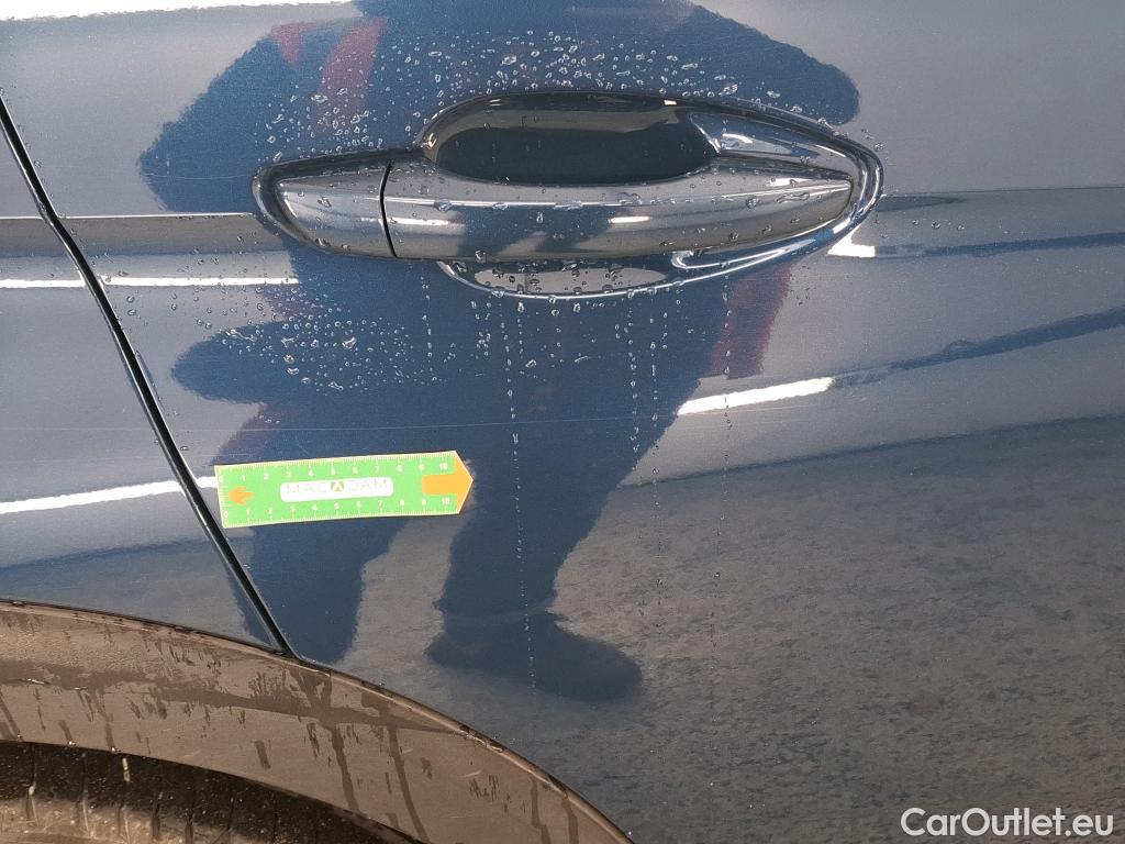  Peugeot  3008  II Allure Pack 1.2 PureTech 130CV BVA8 E6d #13