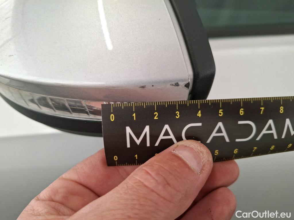  Volkswagen  Golf  VOLKSWAGEN / 2020 / 5P / Berline 2.0 TDI SCR 115 BVM6 Life Busi #31