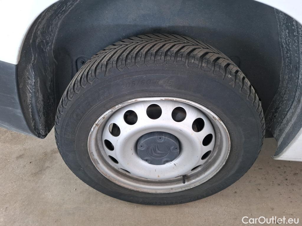  Citroen  Berlingo  Fourgon Driver M 1000 1.5 BlueHDi 100CV BVM5 E6dT #32