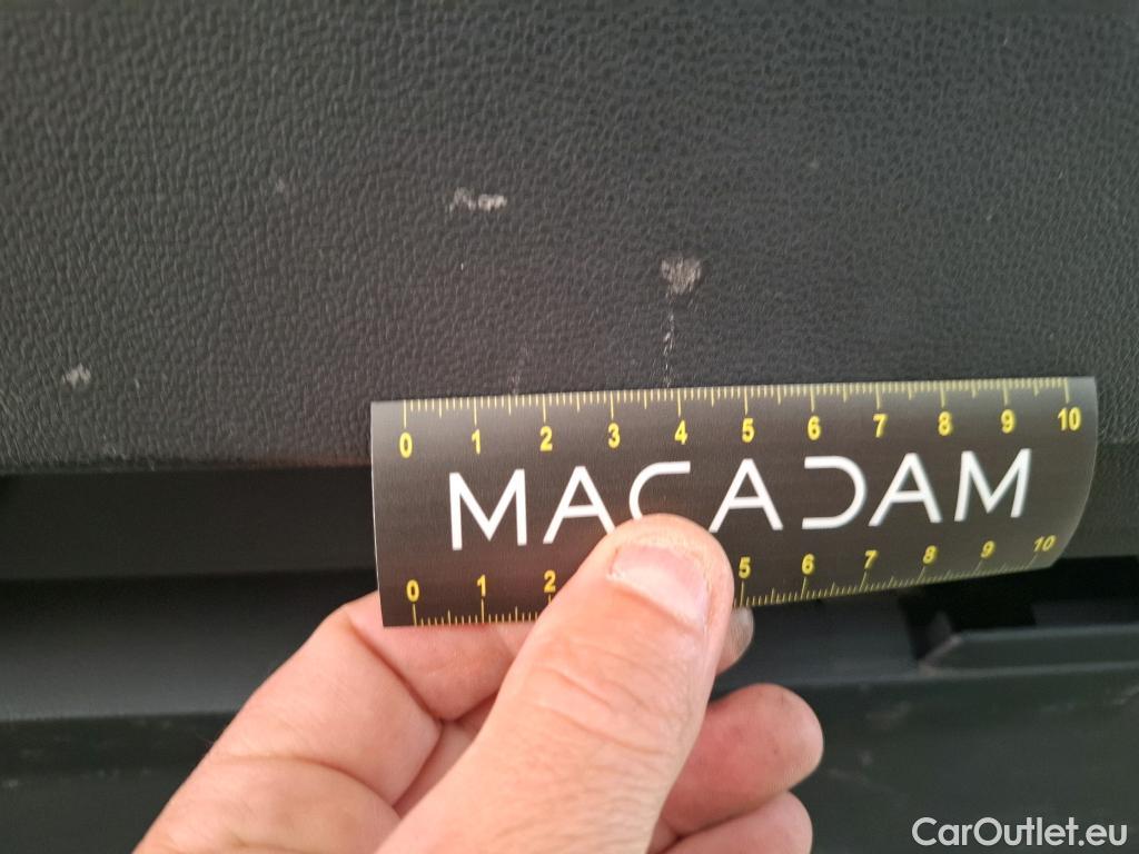  Volkswagen  Golf  VOLKSWAGEN / 2020 / 5P / Berline 2.0 TDI SCR 115 BVM6 Life Busi #20