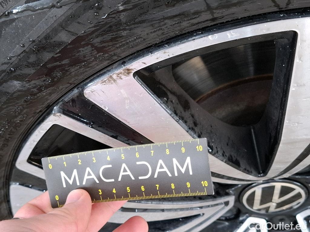  Volkswagen  Arteon  Shooting Brake Elegance 2.0 TDI 150CV BVA7 E6d #2