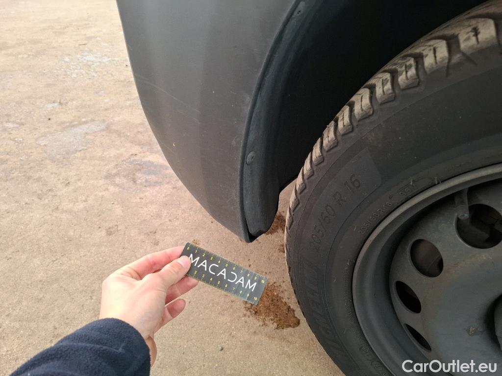  Citroen  Berlingo  Fourgon Driver M 1000 1.5 BlueHDi 100CV BVM5 E6dT #82