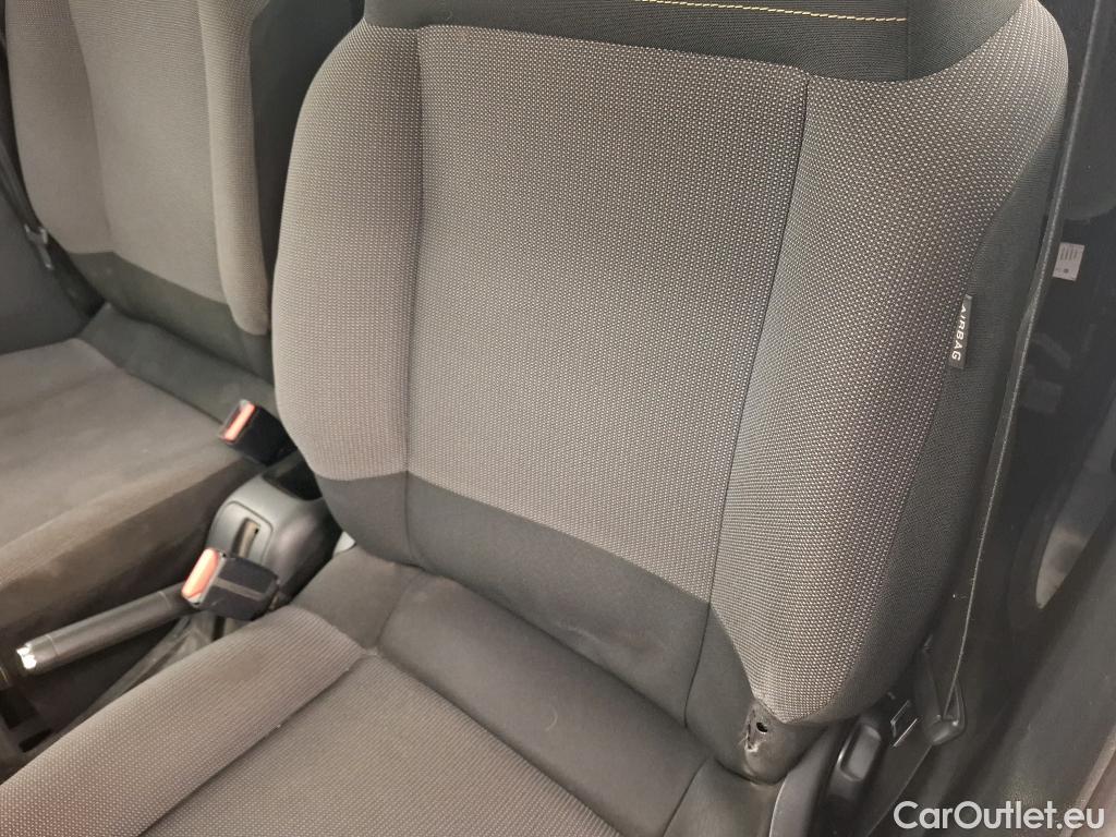  Citroen  C3  Société Feel Nav 1.5 BlueHDI 100CV BVM5 E6dT #1