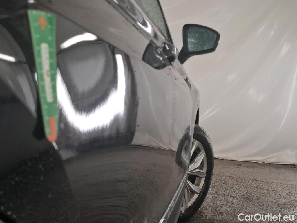  Volkswagen  Tiguan VOLKSWAGEN  Allspace / 2017 / 5P / SUV 2.0 TDI 190 DSG7 Carat Exclusive 4Motion #3