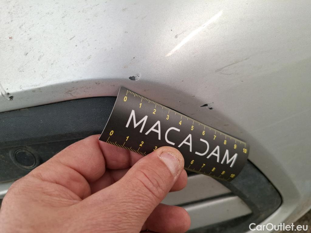  Volkswagen  Golf  VOLKSWAGEN / 2020 / 5P / Berline 2.0 TDI SCR 115 BVM6 Life Busi #16