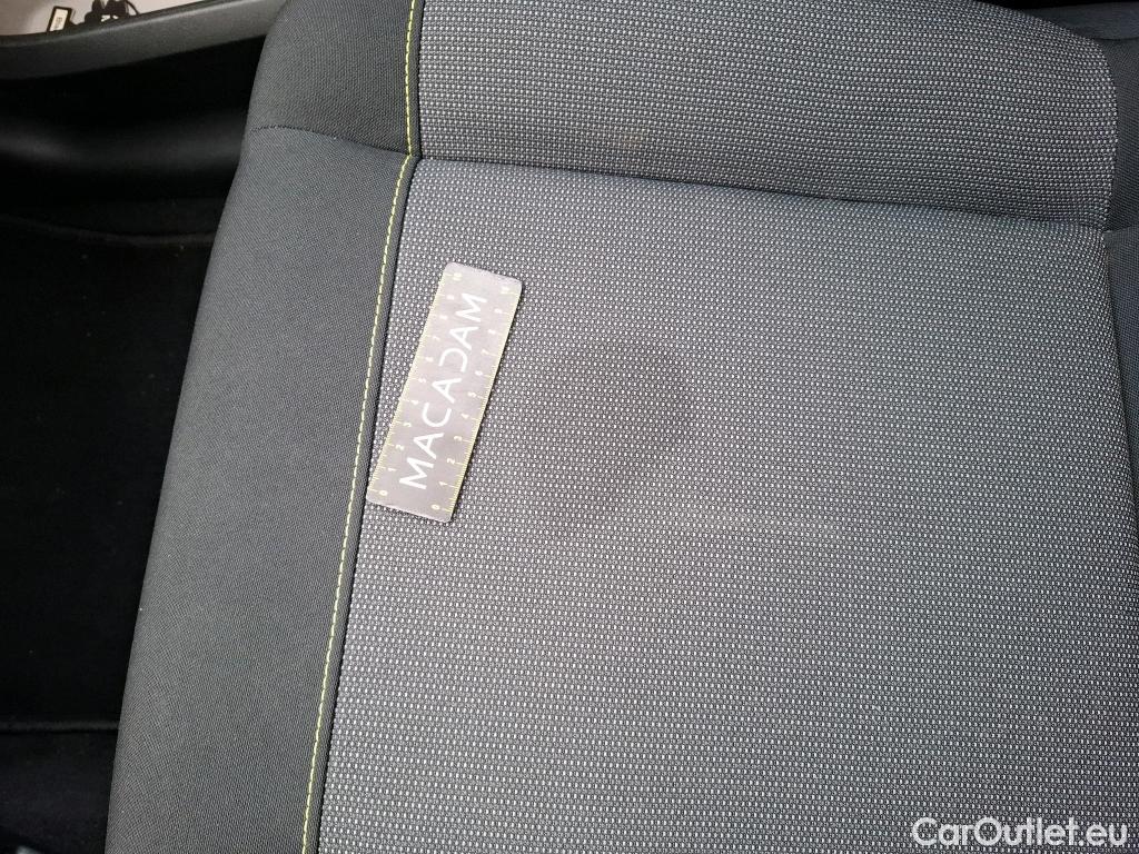  Citroen  C3 CITROEN  Société / 2020 / 5P / Berline / VU BlueHDi 100 S&S BVM Feel Nav #4