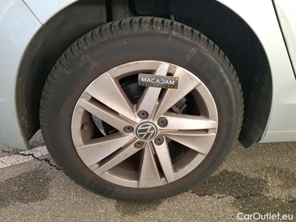  Volkswagen  Golf  VOLKSWAGEN / 2020 / 5P / Berline 2.0 TDI SCR 115 BVM6 Life Busi #28