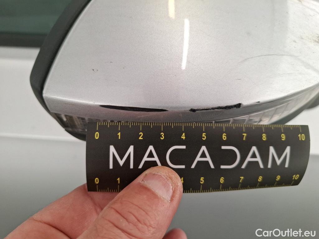  Volkswagen  Golf  VOLKSWAGEN / 2020 / 5P / Berline 2.0 TDI SCR 115 BVM6 Life Busi #27