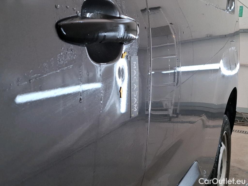  Citroen  Berlingo  Fourgon Club XL 950 1.5 BlueHDi 100CV BVM5 E6dT #2