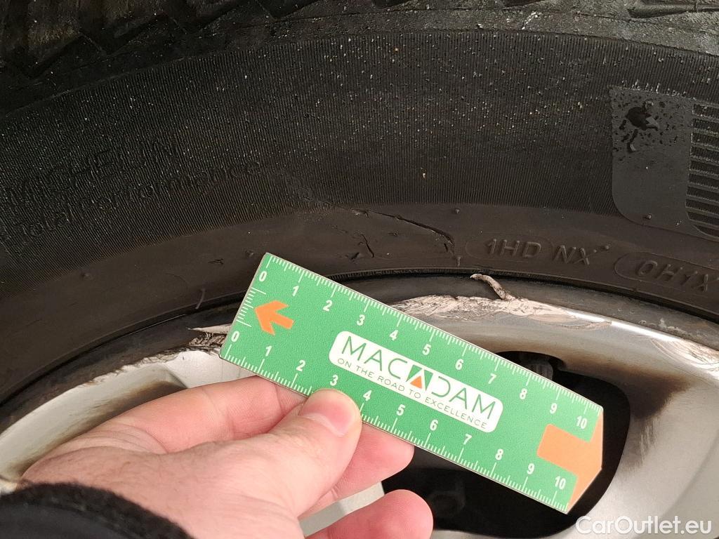  Citroen  C3  Société Feel Nav 1.5 BlueHDI 100CV BVM5 E6dT #4