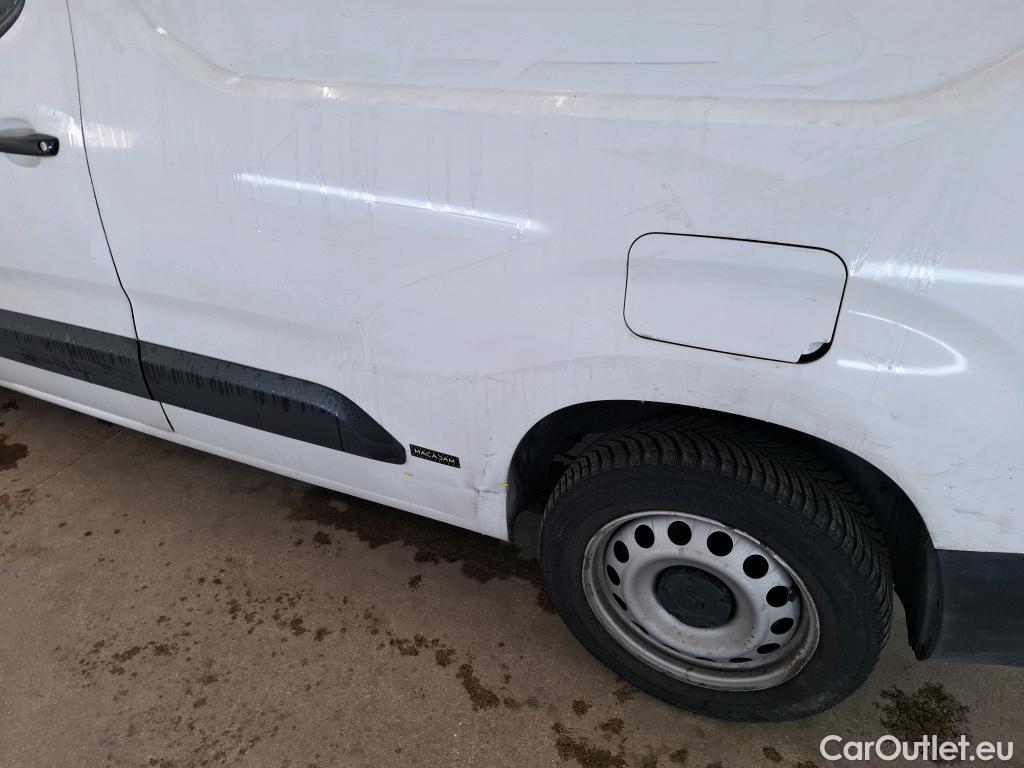  Citroen  Berlingo  Fourgon Driver M 1000 1.5 BlueHDi 100CV BVM5 E6dT #1