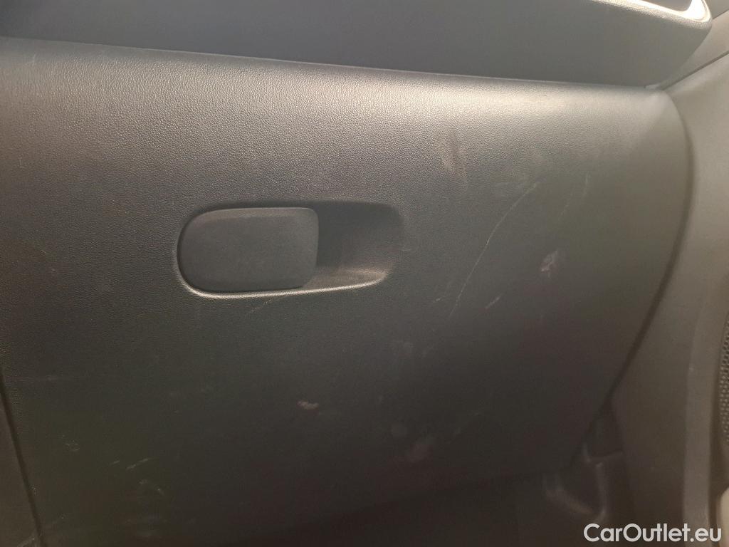  Citroen  C3  Société Feel Nav 1.5 BlueHDI 100CV BVM5 E6dT #10