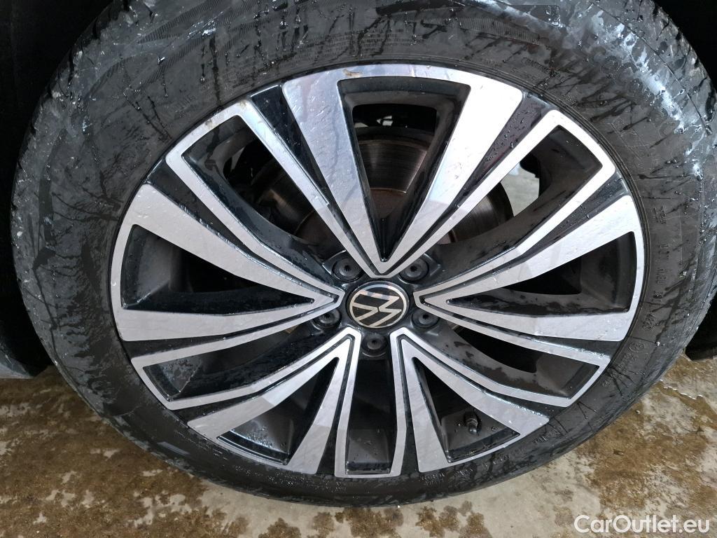  Volkswagen  Arteon  Shooting Brake Elegance 2.0 TDI 150CV BVA7 E6d #5