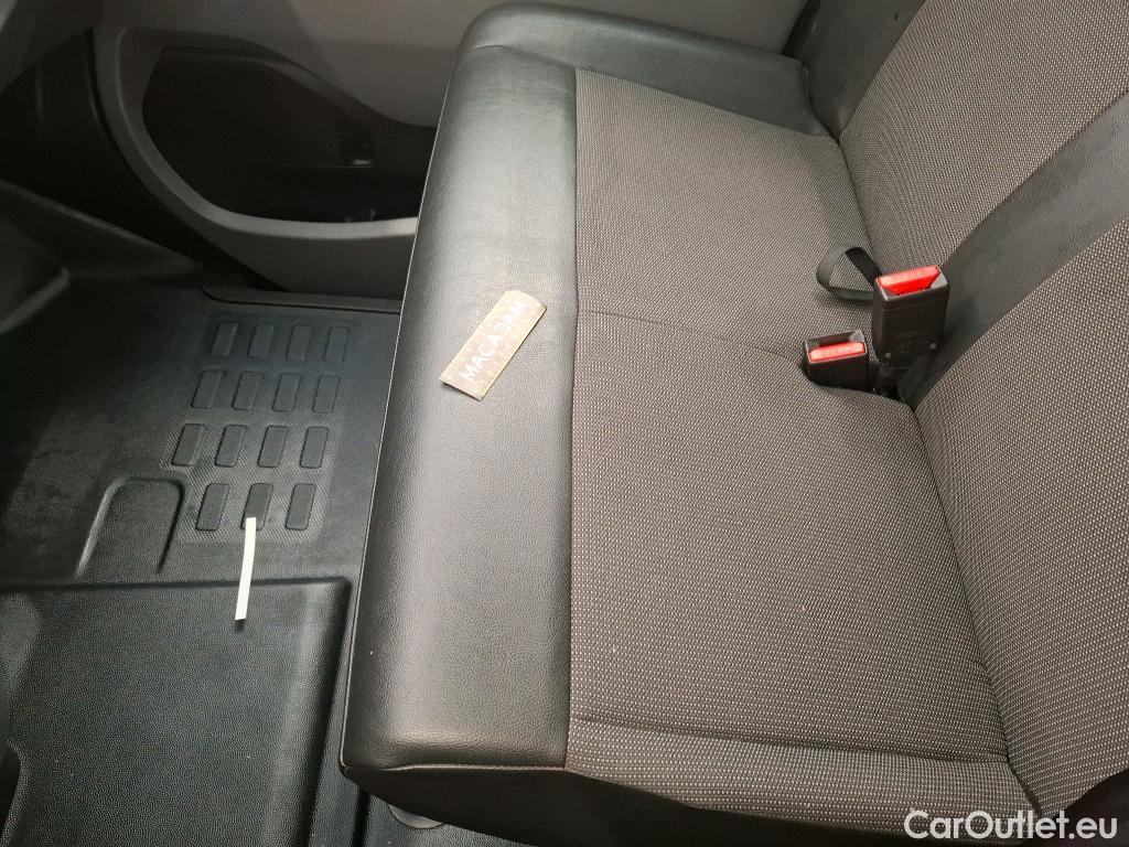  Citroen  Jumpy CITROEN  / 2016 / 4P / Fourgon tôlé XS BlueHDi 120 S&S EAT8 Club #24