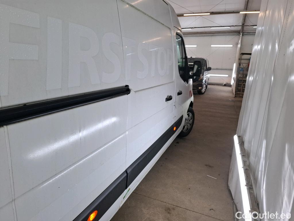  Nissan  NV400 NISSAN  VU 4p Fourgon L3H2 2.3 DCI TT 165 S/S 3500 Business #8