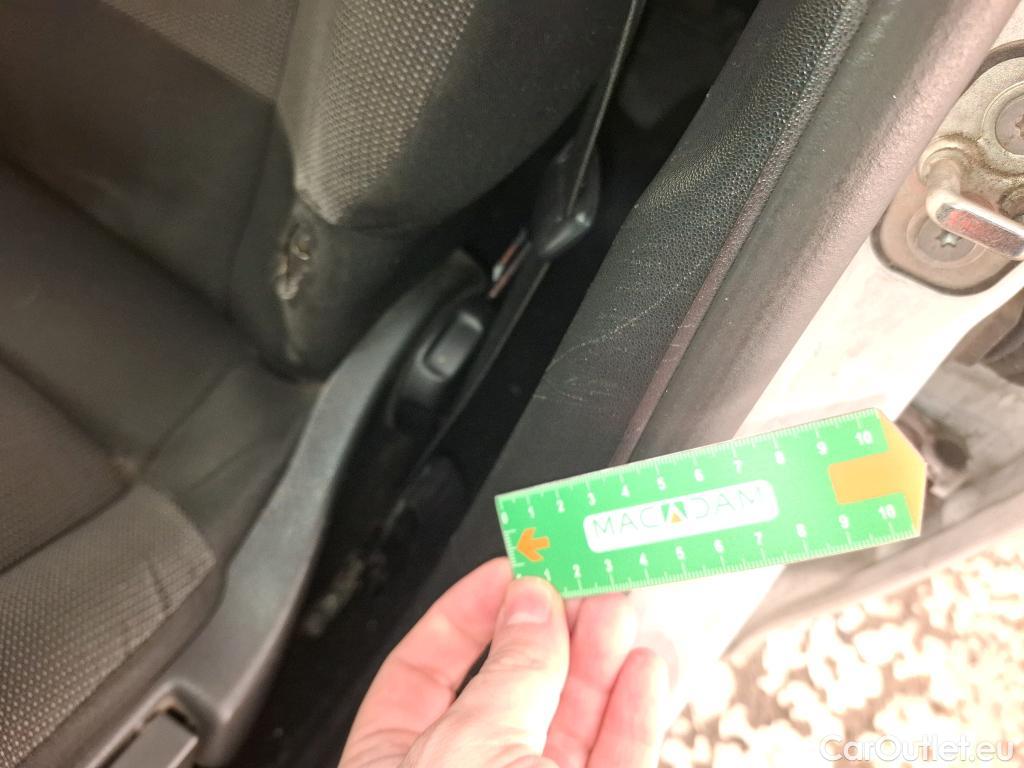  Citroen  C3  Société Feel Nav 1.5 BlueHDI 100CV BVM5 E6dT #13