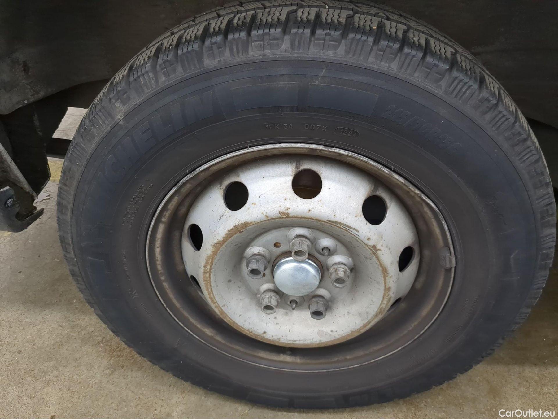  Peugeot  Boxer  Fourgon Surélevé 333 L2H2 Premium BlueHDi 120 Start&Stop HDi 120CV BVM6 E6d #12