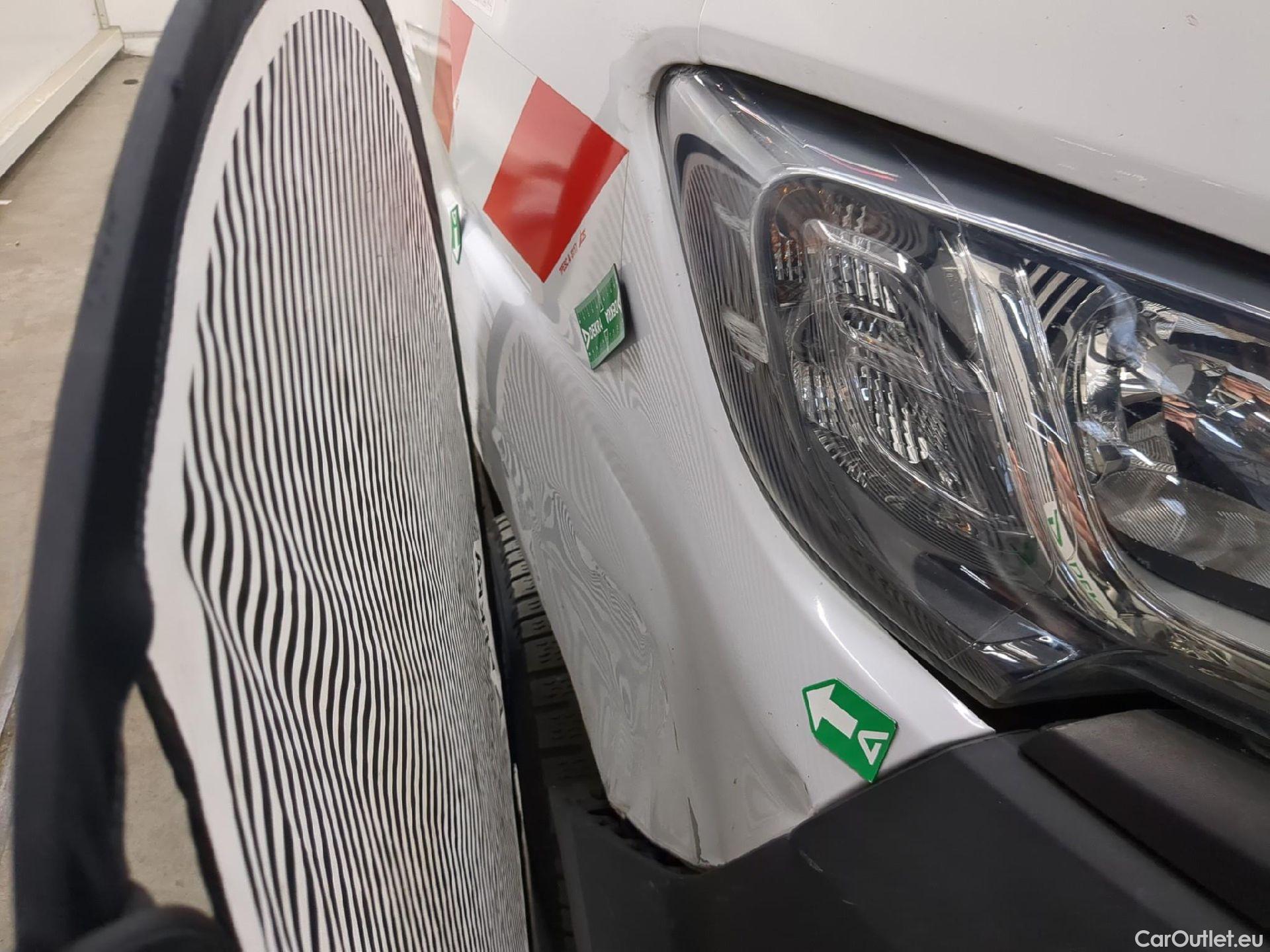  Peugeot  Boxer  Fourgon Surélevé 333 L2H2 Premium BlueHDi 120 Start&Stop HDi 120CV BVM6 E6d #27