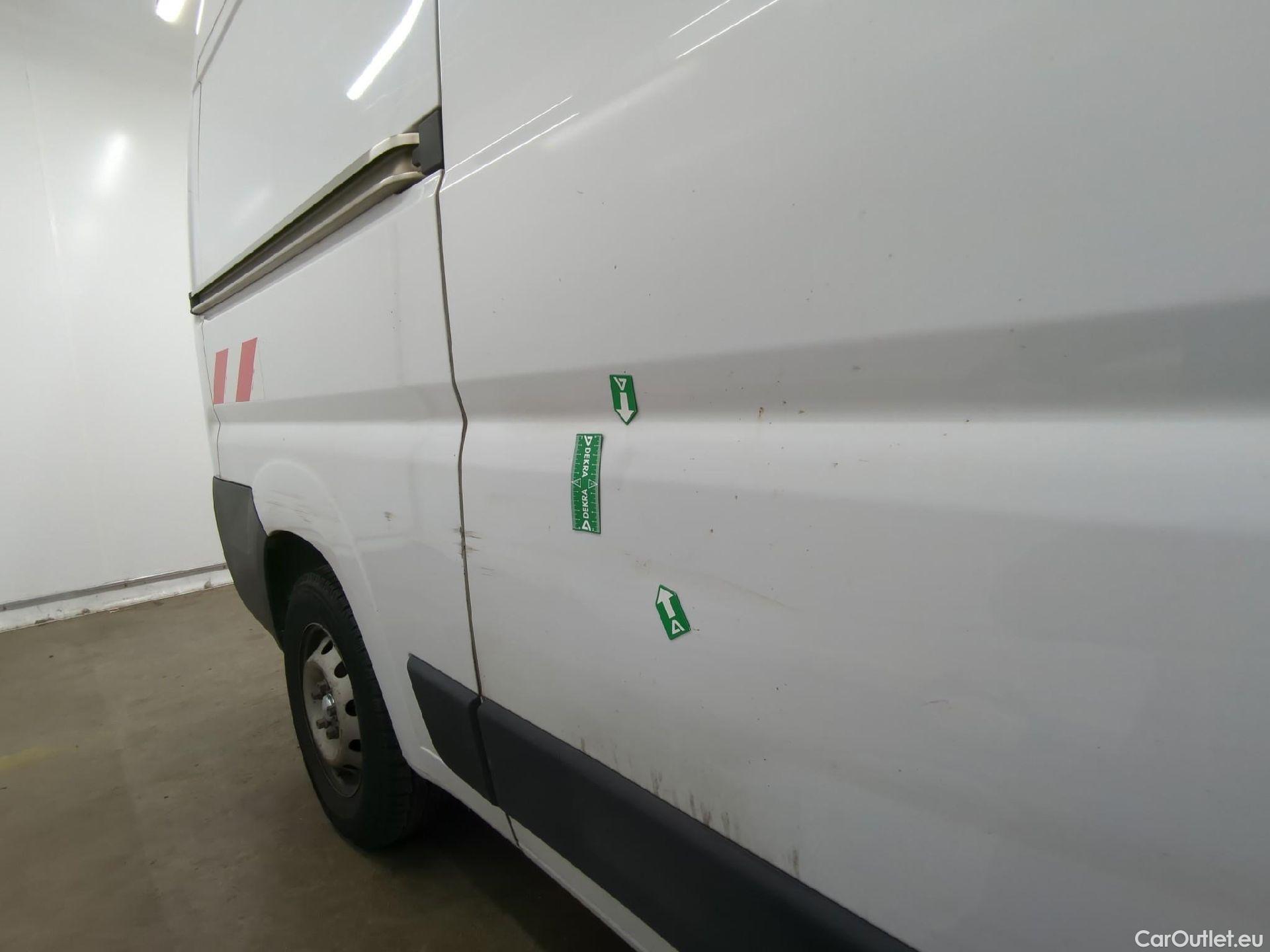  Peugeot  Boxer  Fourgon Surélevé 333 L2H2 Premium BlueHDi 120 Start&Stop HDi 120CV BVM6 E6d #19