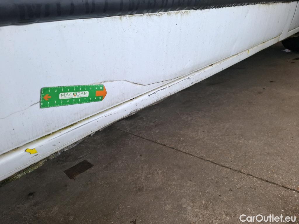  Nissan  NV400 NISSAN  VU 4p Fourgon L3H2 2.3 DCI TT 165 S/S 3500 Business #31